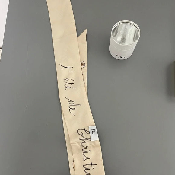 Dior twilly scarf - Picture 5 of 6